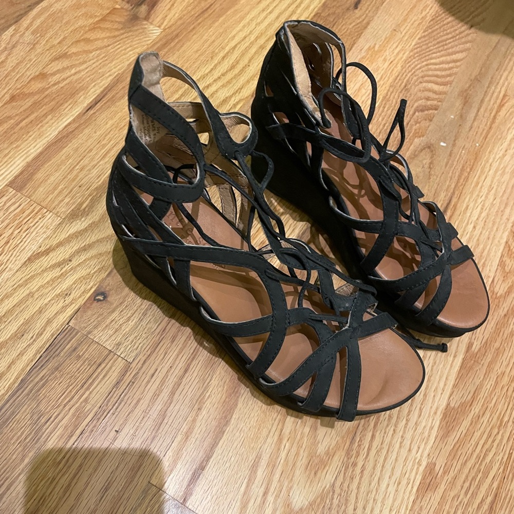 Gentle Souls Black Strappy Wedge Sandals